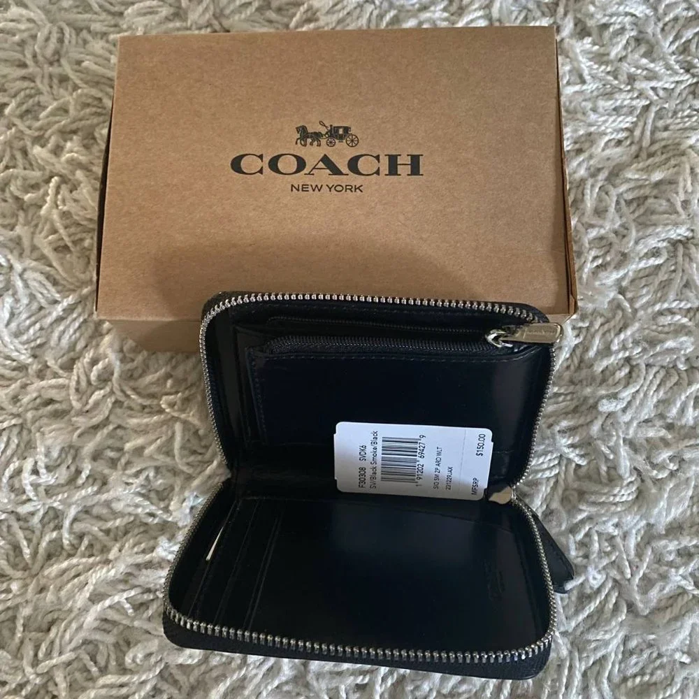 ❌SOLD❌ NWT! Coach Authentic Black Logo Minimalist Wallet - Picture 3 of 5